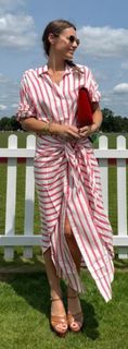 Carolina Ardohain feet photo thumbnail