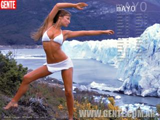 Carolina Ardohain feet photo thumbnail