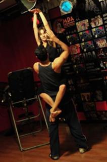 Carolina Ardohain feet photo thumbnail