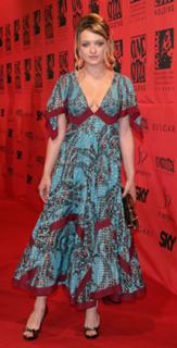 Carolina Crescentini feet photo 6