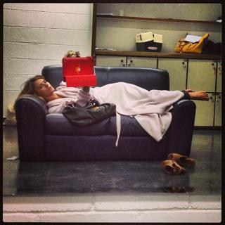 Carolina Dieckmann feet photo thumbnail
