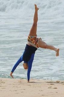Carolina Dieckmann feet photo thumbnail