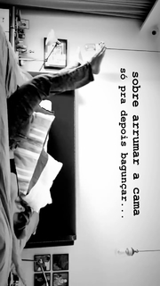 Carolina Dieckmann feet photo thumbnail