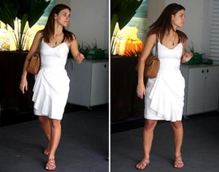 Carolina Dieckmann feet photo thumbnail