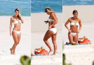 Carolina Dieckmann feet photo thumbnail