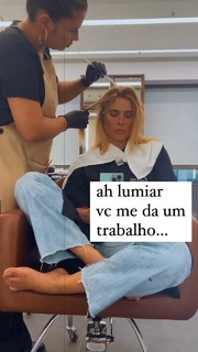 Carolina Dieckmann feet photo thumbnail