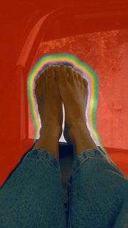 Carolina Dieckmann feet photo thumbnail