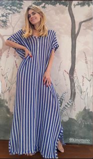 Carolina Dieckmann feet photo thumbnail