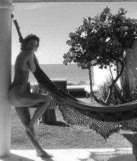 Carolina Dieckmann feet photo 3