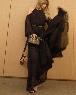 Carolina Dieckmann feet photo 20