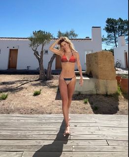 Carolina Dieckmann feet photo 7