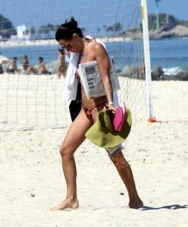 Carolina Ferraz feet photo 19