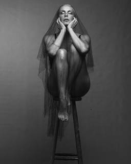 Carolina Ferraz feet photo 8
