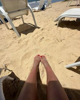 Carolina Ferraz feet photo 17
