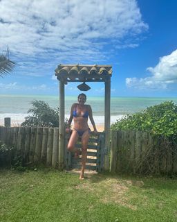 Carolina Ferraz feet photo 10