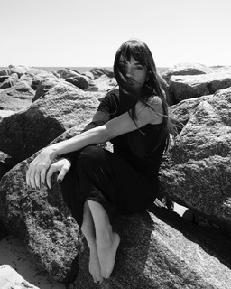 Carolina Gaitan feet photo 15