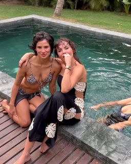 Carolina Gaitan feet photo 12