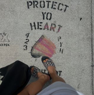 Carolina Gaitan feet photo 5