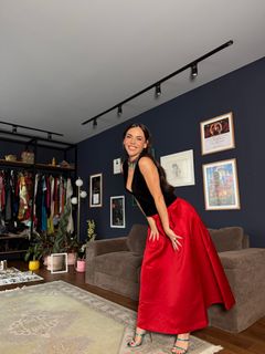 Carolina Gaitan feet photo 14