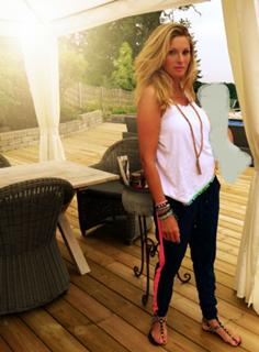 Carolina Gynning feet photo 6