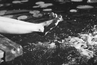 Carolina Gynning feet photo 9