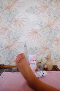 Carolina Gynning feet photo 9
