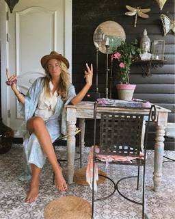 Carolina Gynning feet photo 7
