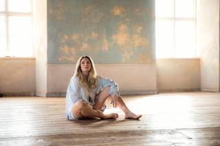 Carolina Gynning feet photo 12