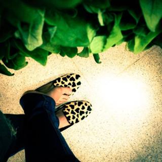 Carolina Kasting feet photo thumbnail
