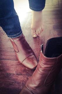 Carolina Kasting feet photo thumbnail