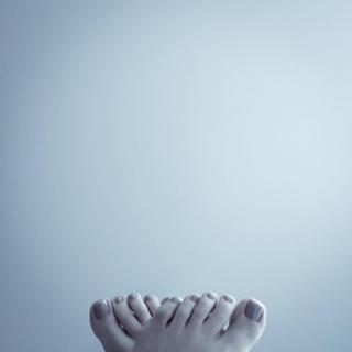 Carolina Kasting feet photo thumbnail