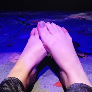Carolina Kasting feet photo thumbnail