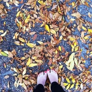 Carolina Kasting feet photo thumbnail