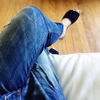 Carolina Kasting feet photo thumbnail
