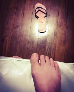 Carolina Kasting feet photo thumbnail