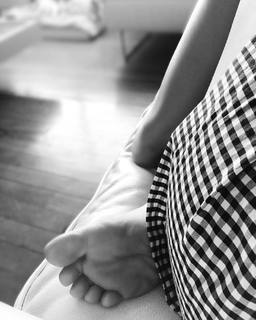 Carolina Kasting feet photo thumbnail