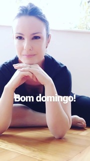 Carolina Kasting feet photo thumbnail