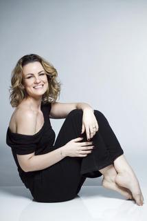 Carolina Kasting feet photo thumbnail
