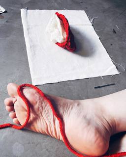 Carolina Kasting feet photo thumbnail
