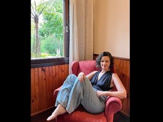 Carolina Kasting feet photo thumbnail