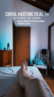 Carolina Kasting feet photo thumbnail