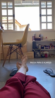 Carolina Kasting feet photo thumbnail