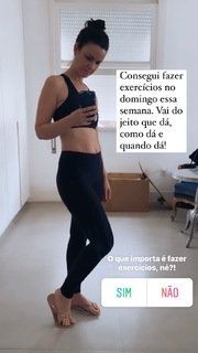 Carolina Kasting feet photo thumbnail
