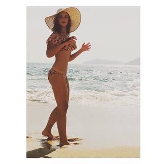 Carolina Miranda feet photo thumbnail