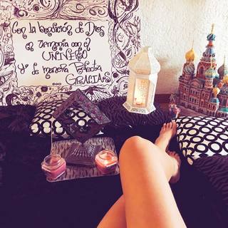 Carolina Miranda feet photo thumbnail