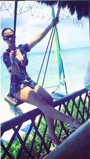 Carolina Miranda feet photo thumbnail