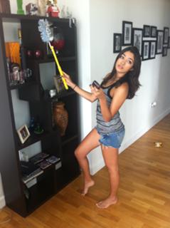 Carolina Oliveira feet photo 15