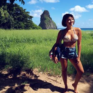 Carolina Oliveira feet photo 7
