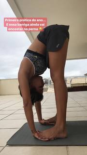 Carolina Oliveira feet photo 9