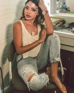 Carolina Oliveira feet photo 7